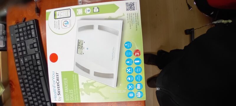 Weegschaal Body analyzer scales NIEUW! ART: 2153 W