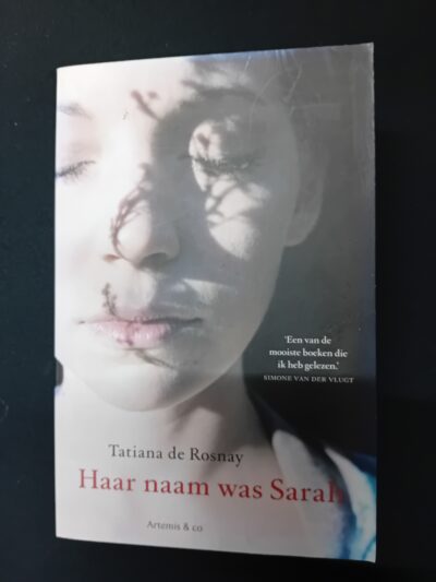 Haar naam was Sara. Auteur: Tatiana de Rosnag ART: 4056