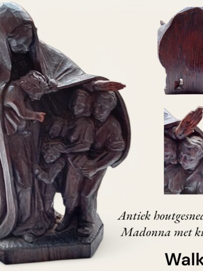 Houten heiligen beeld + 3 kinderen ART: 4320