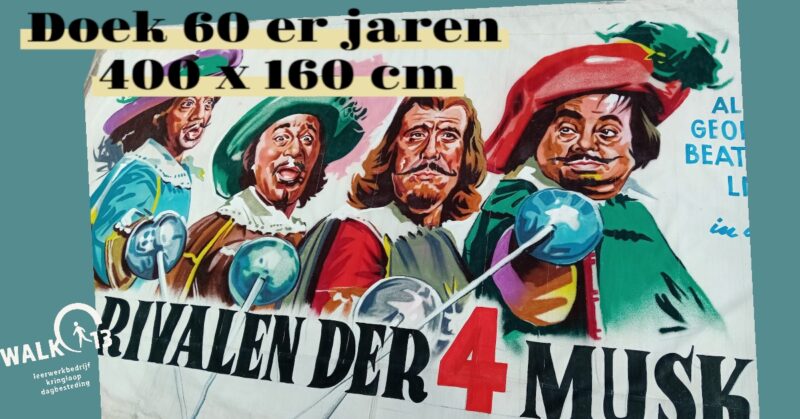 Vintage bioscoop doek  4,00 x 1,60 mtr de 4 musketiers  1963 Artikelnummer: 37628 - Afbeelding 4