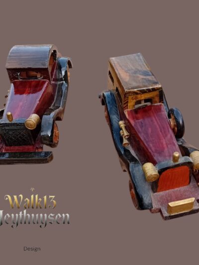 2x Houten miniatuur auto´s
