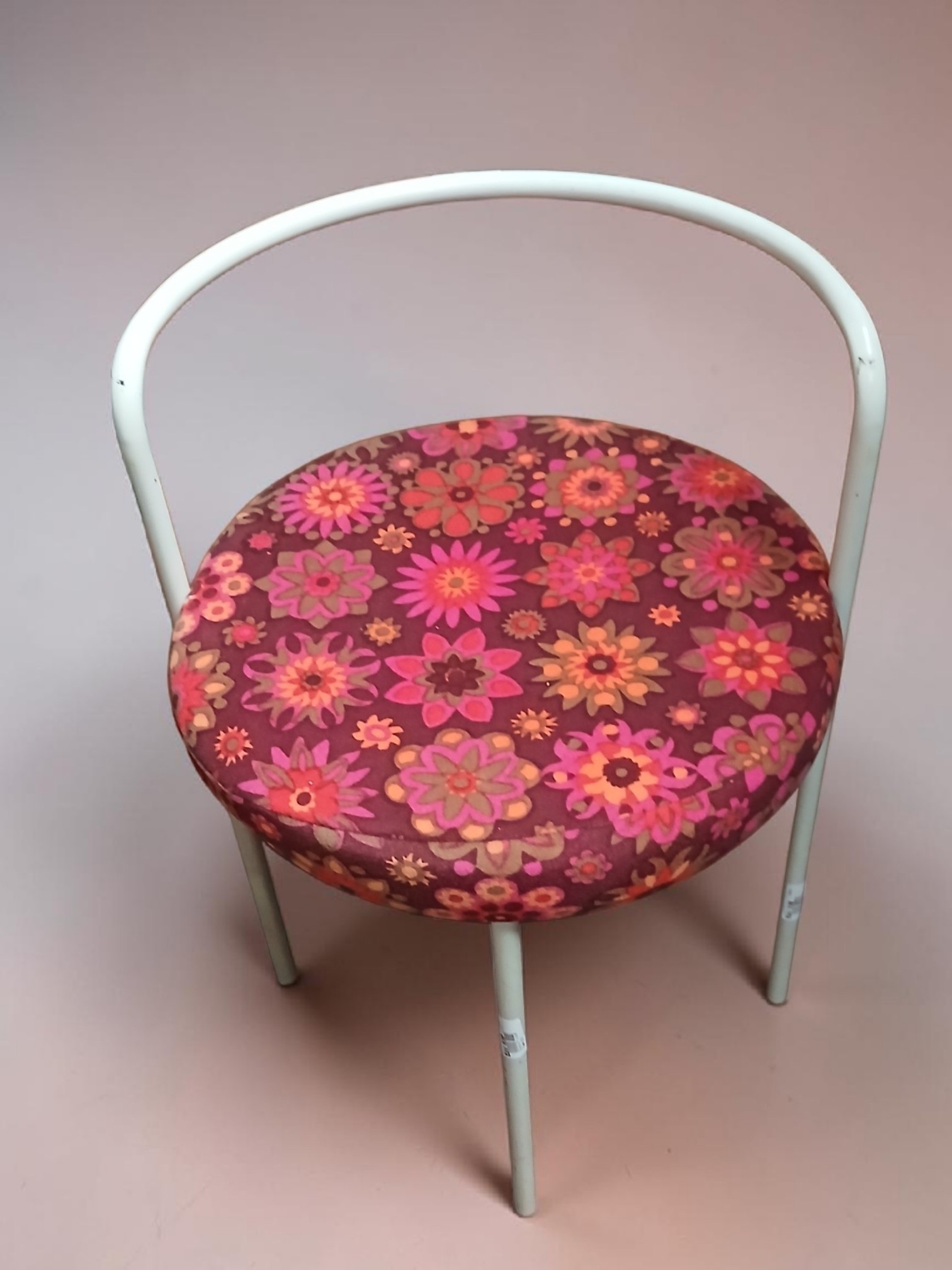 Retro krukje met bloemenprint artnr.39318
