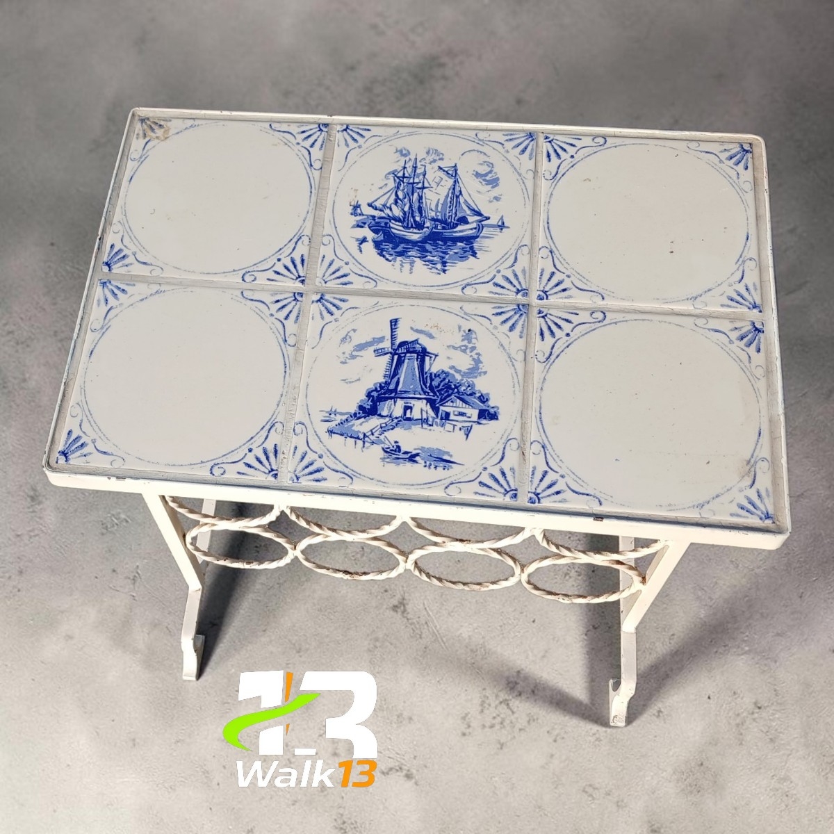 antique iron table with Delft tiles" of vintage - Afbeelding 3