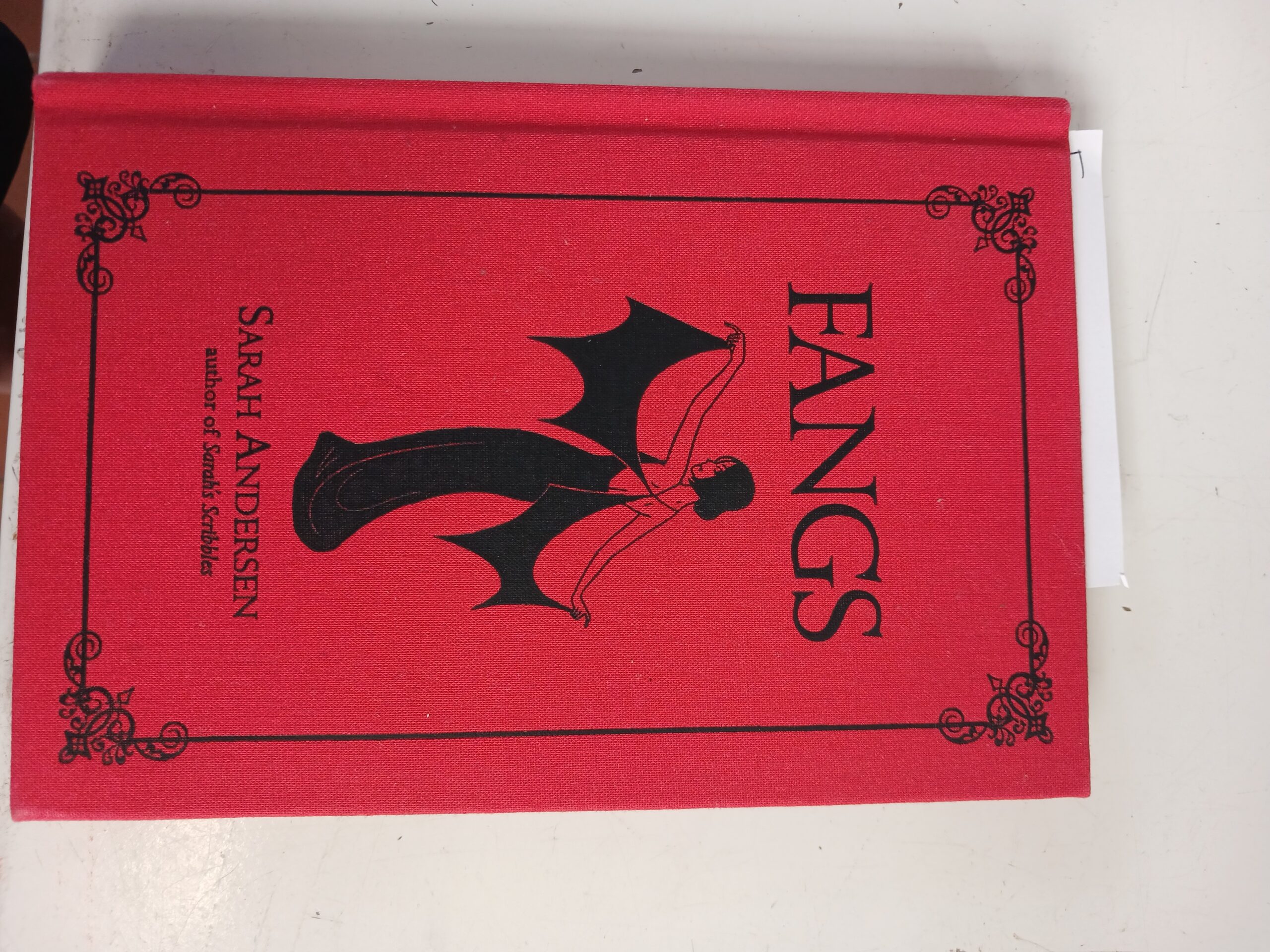 Hardcover Fangs boek