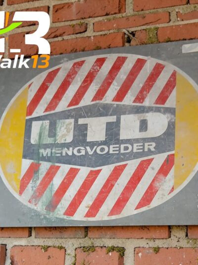 Historisch reclamebord UTD mengvoeder Art.nr 39748