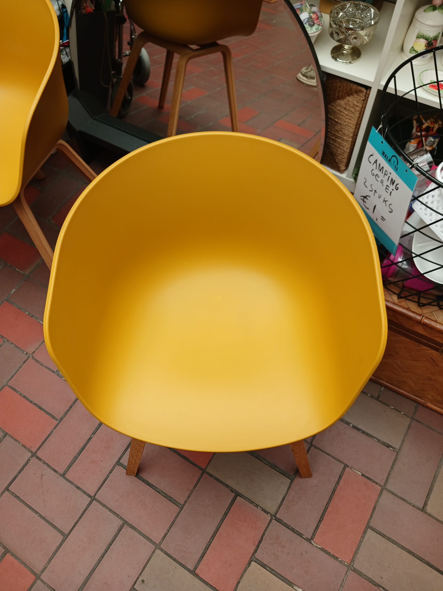 2 x HAY kuipstoelen art.nr: 40266 - Afbeelding 4