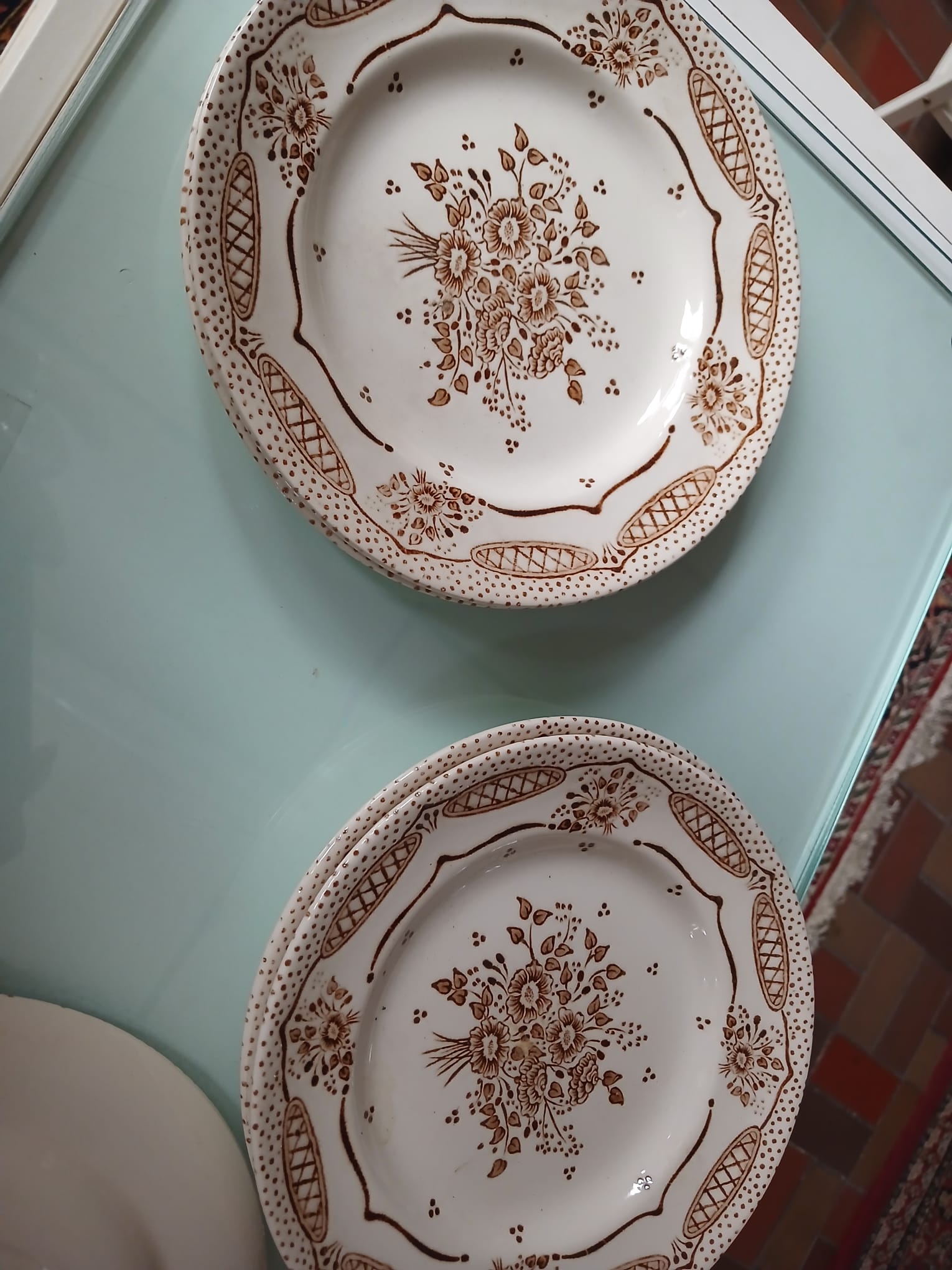 6 x English Ironstone Tableware gebaksborden art.nr 40346 - Afbeelding 3