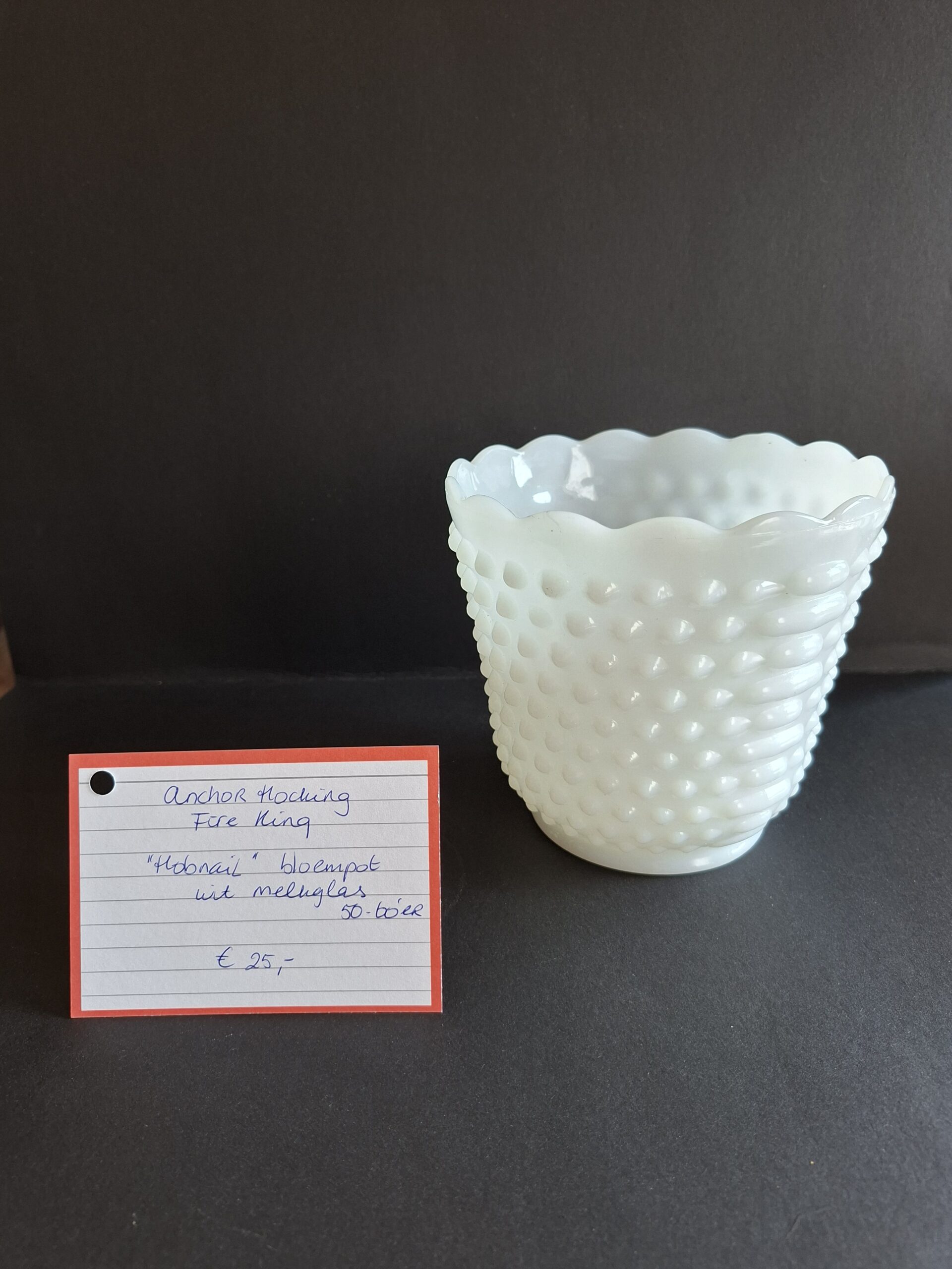 Anchor Hocking Fire King Hobnail bloempot (melkglas, vintage) art. nr 40648
