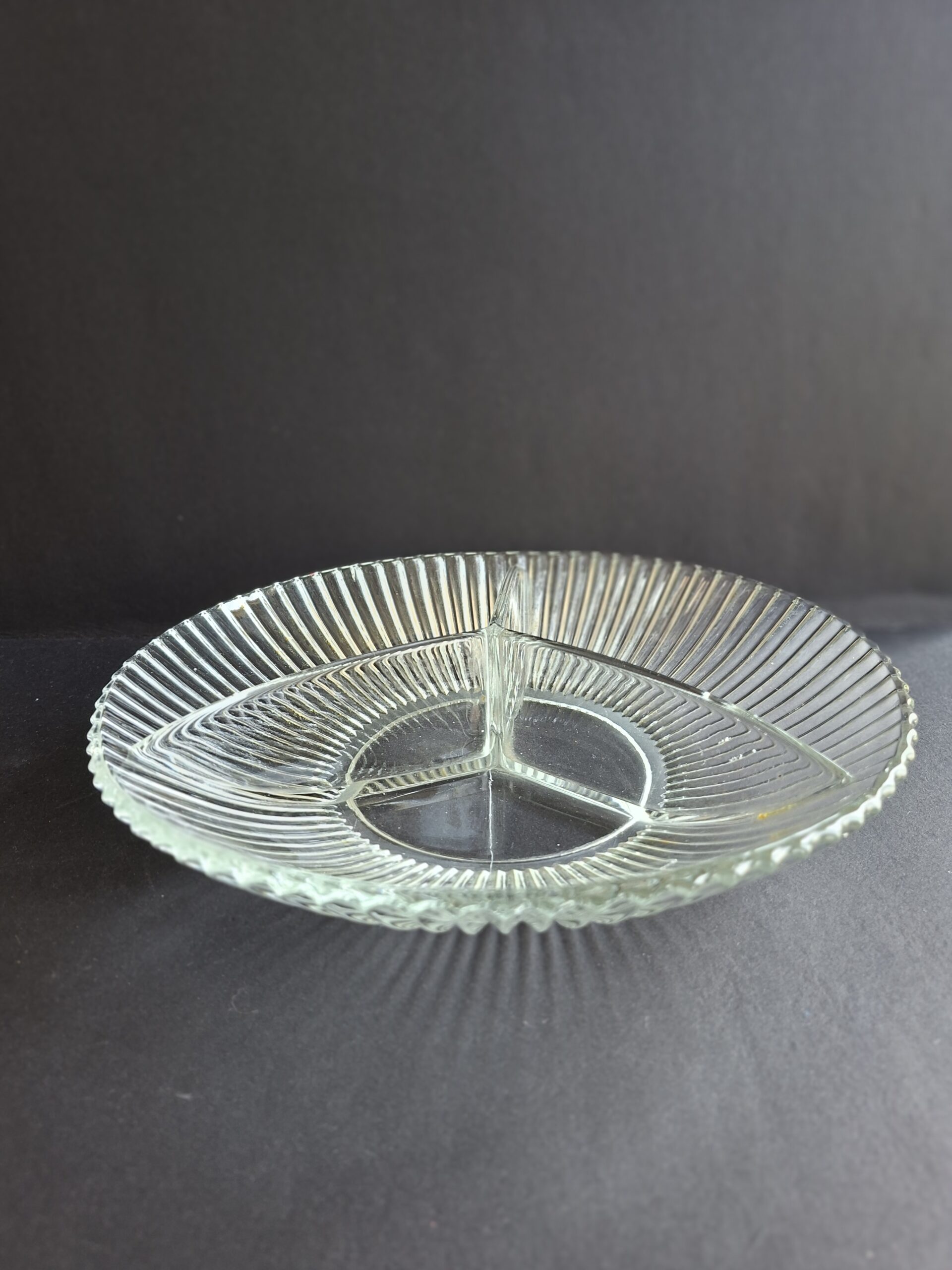 Vintage glazen serveerschaal, art. nr 40884 - Afbeelding 2
