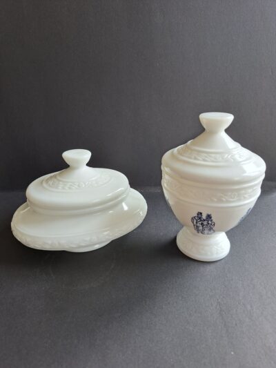 Bonbon schaale 2 set Belgische “Modele Depose” art.nr. 40486