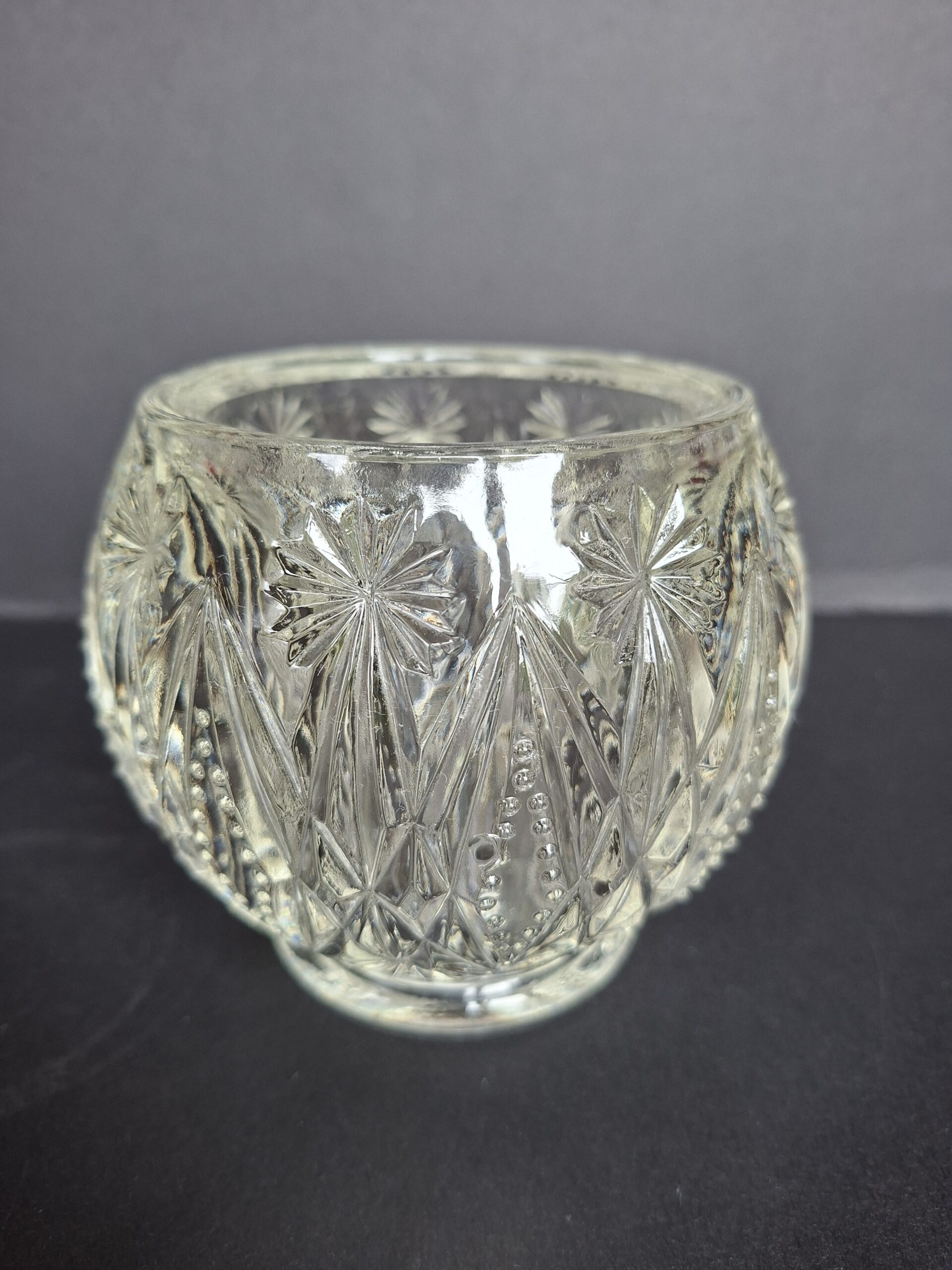 Vintage Avon Diamond Cut Crystal Starburst Bow, art. nr 40501 - Afbeelding 3