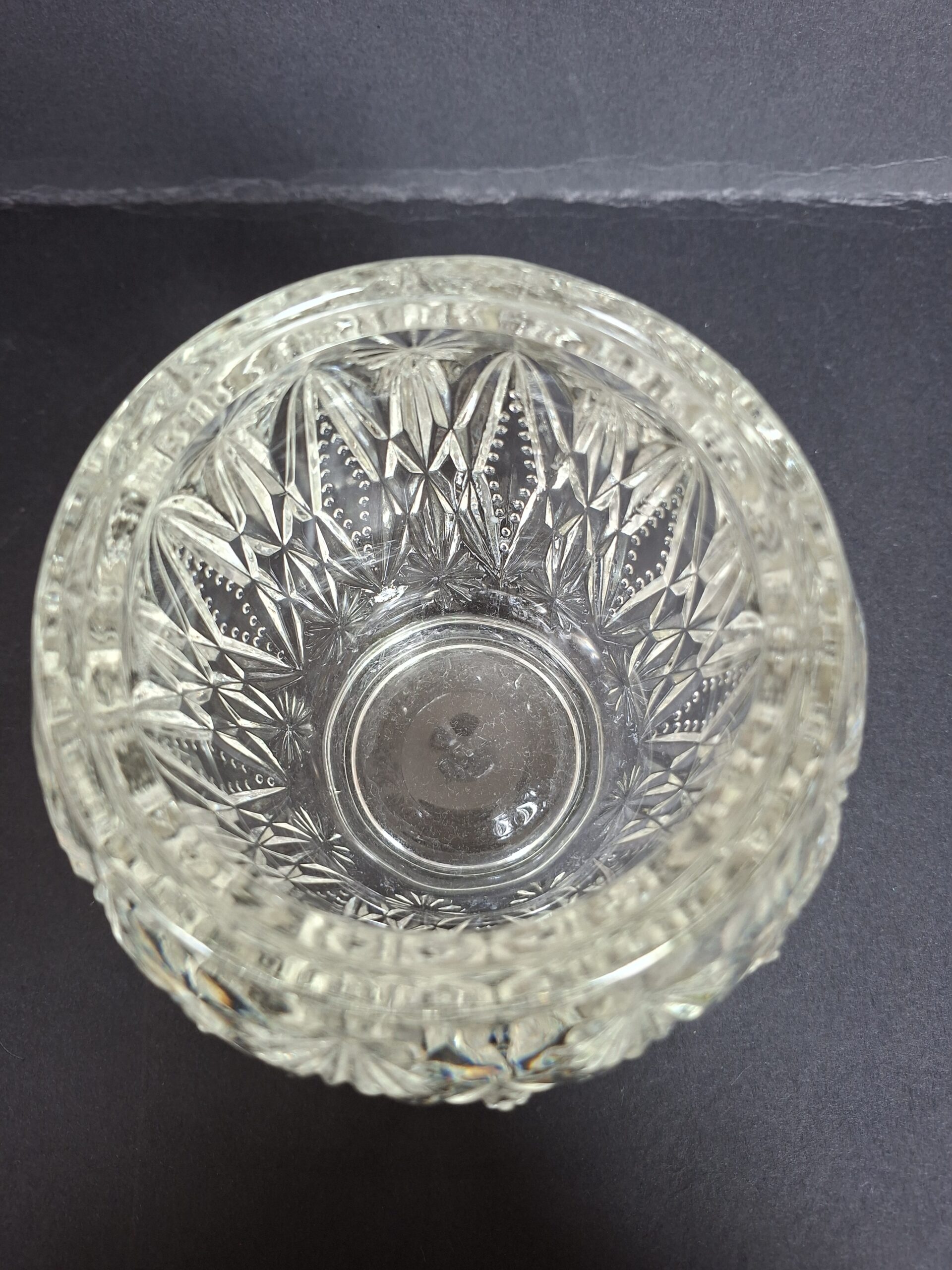 Vintage Avon Diamond Cut Crystal Starburst Bow, art. nr 40501 - Afbeelding 4