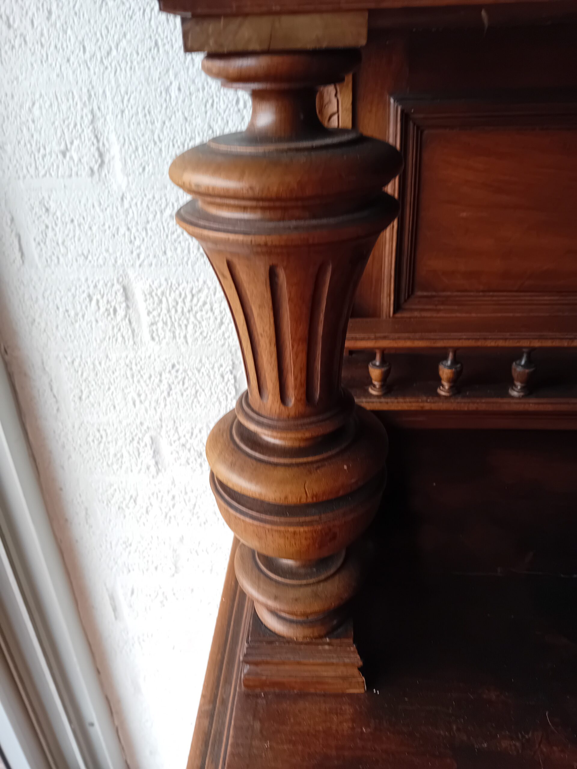 Henry Deux kast jaar1880 art.nr 40712 - Afbeelding 8