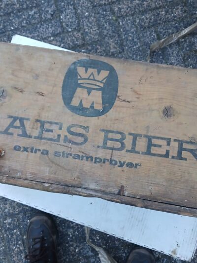 Houten bierkrat Brouwerij Maes uit Stramproy. art.nr. 40550
